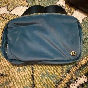 lululemon athletica Teal/green womens Belt Bag